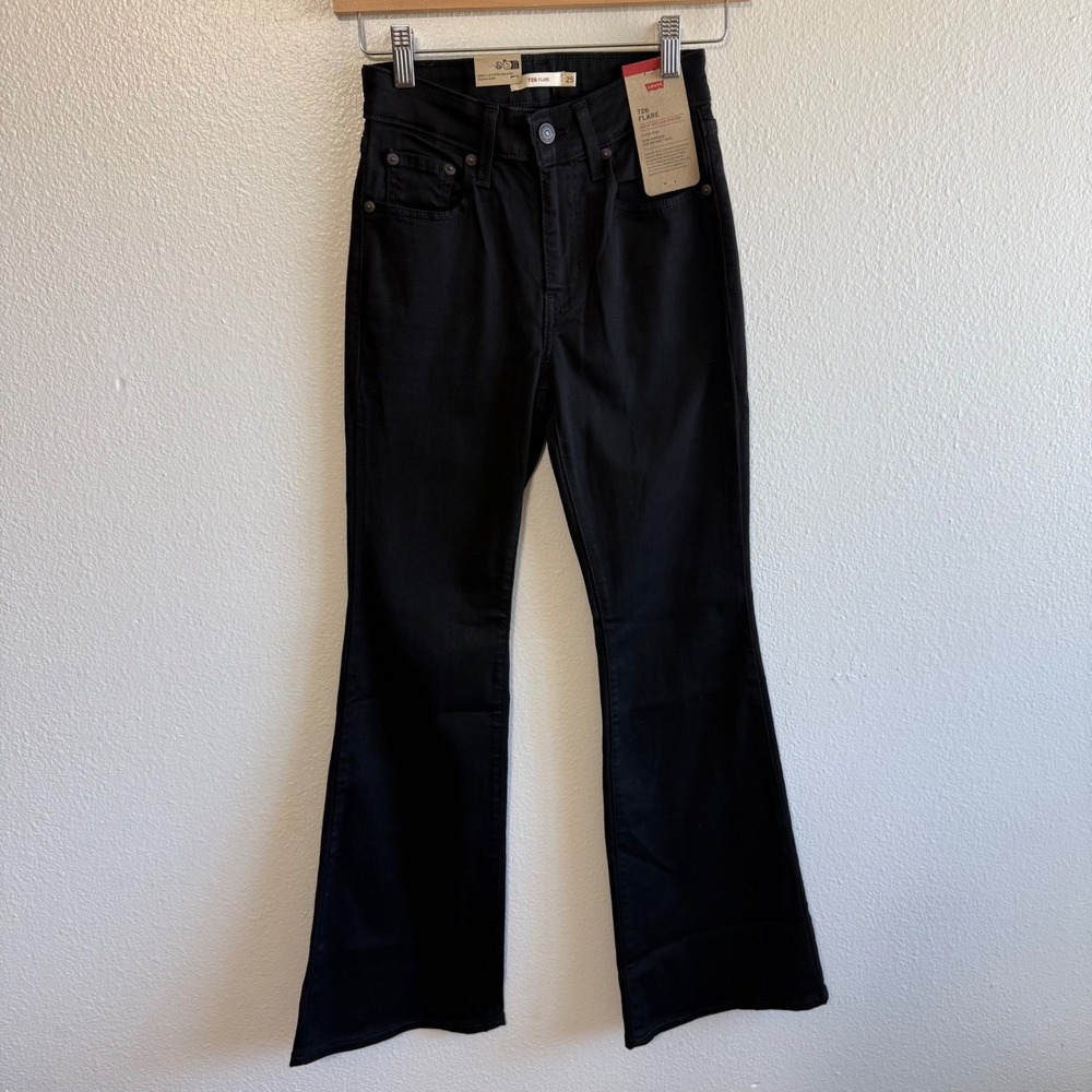 NEW Levi's 726 Flare Sz 25 Black Jeans Minimalist Fall Denim Capsule Wardrobe